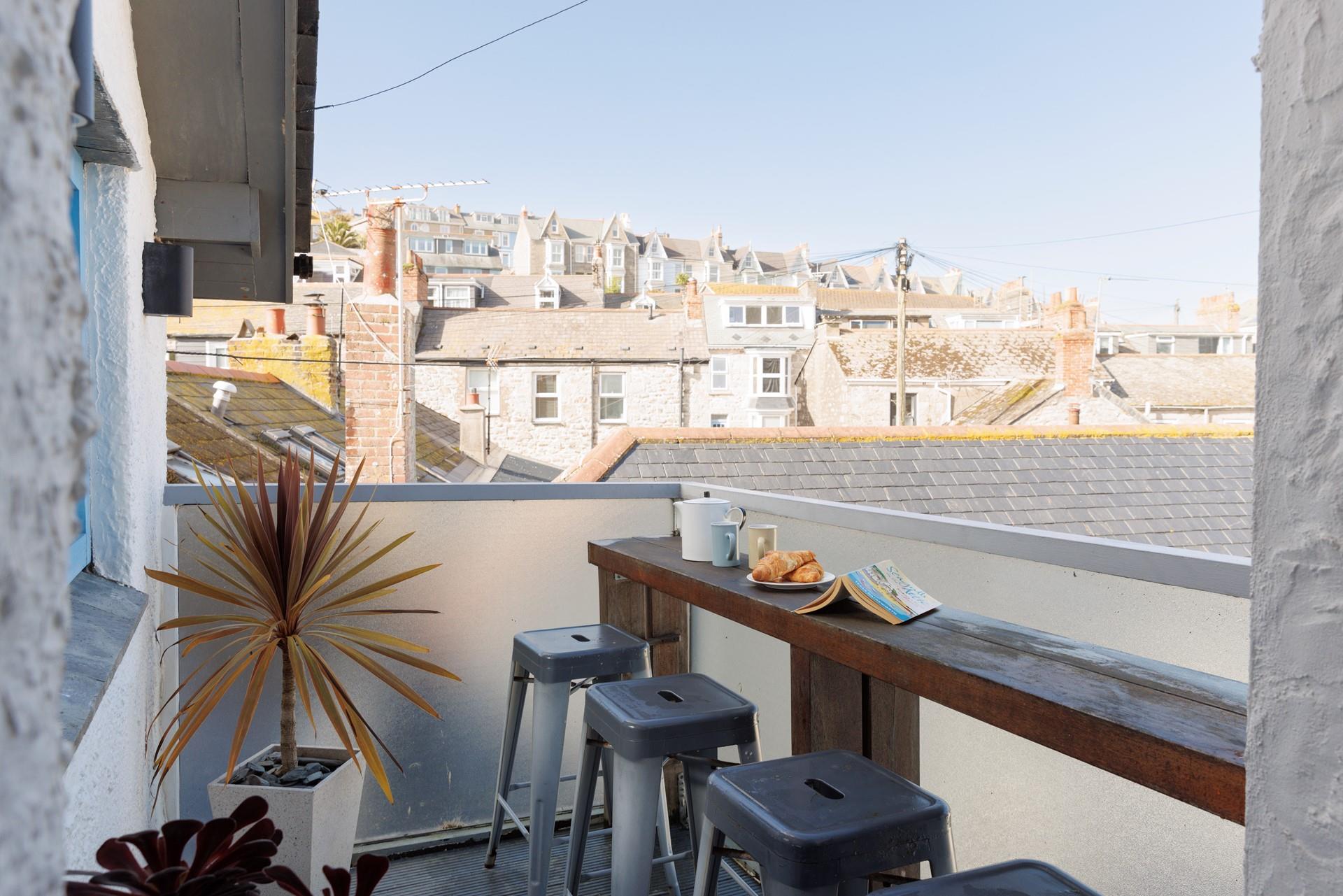 Tuck into pastries for breakfast.