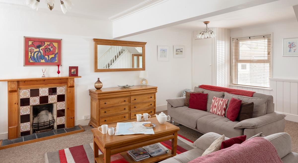 Open a bottle of wine and relax in the evening after a busy day.