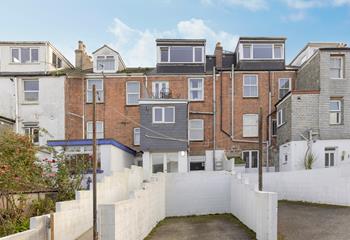 Park up the car and forget about it for the week, all you need is in St Ives.