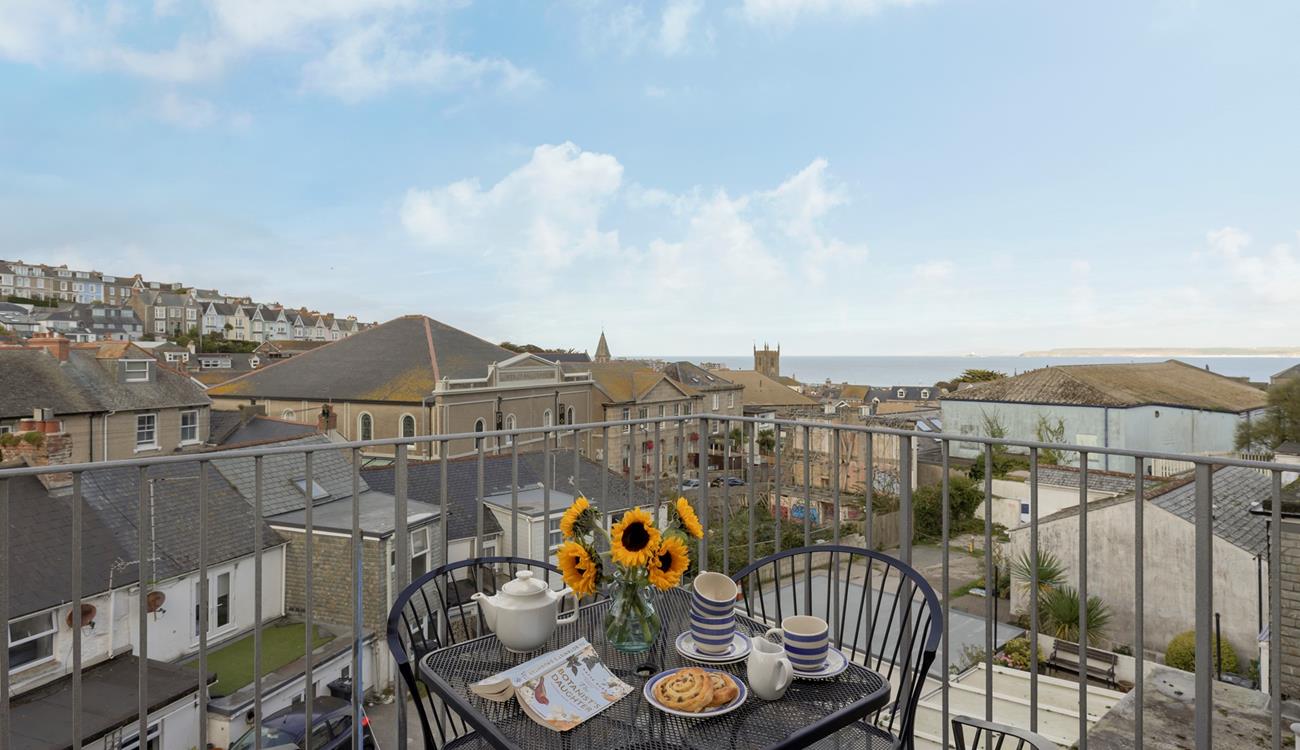 Enjoy a cuppa on the balcony in the early evening sunshine.