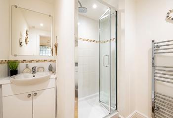 Start the day with an invigorating morning shower before heading out to explore the cobbled streets.