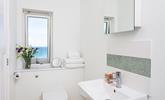 Get ready for the day in the en suite. - Thumbnail Image