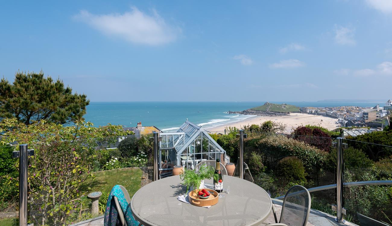 Pour yourself a glass of bubbles and sip whilst taking in the views.