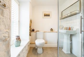 Three bathrooms mean you have ample space to get ready.