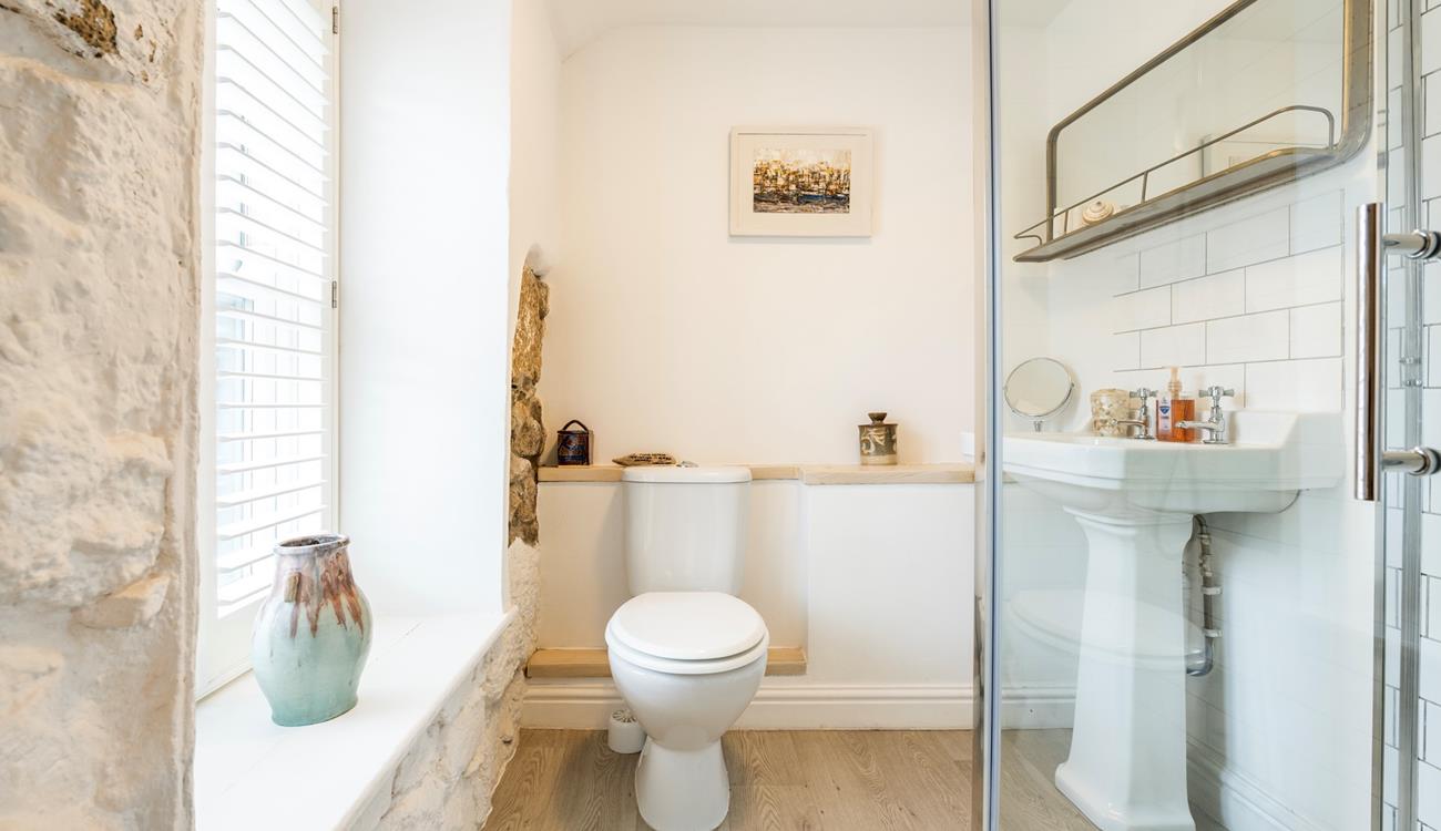 Three bathrooms mean you have ample space to get ready.