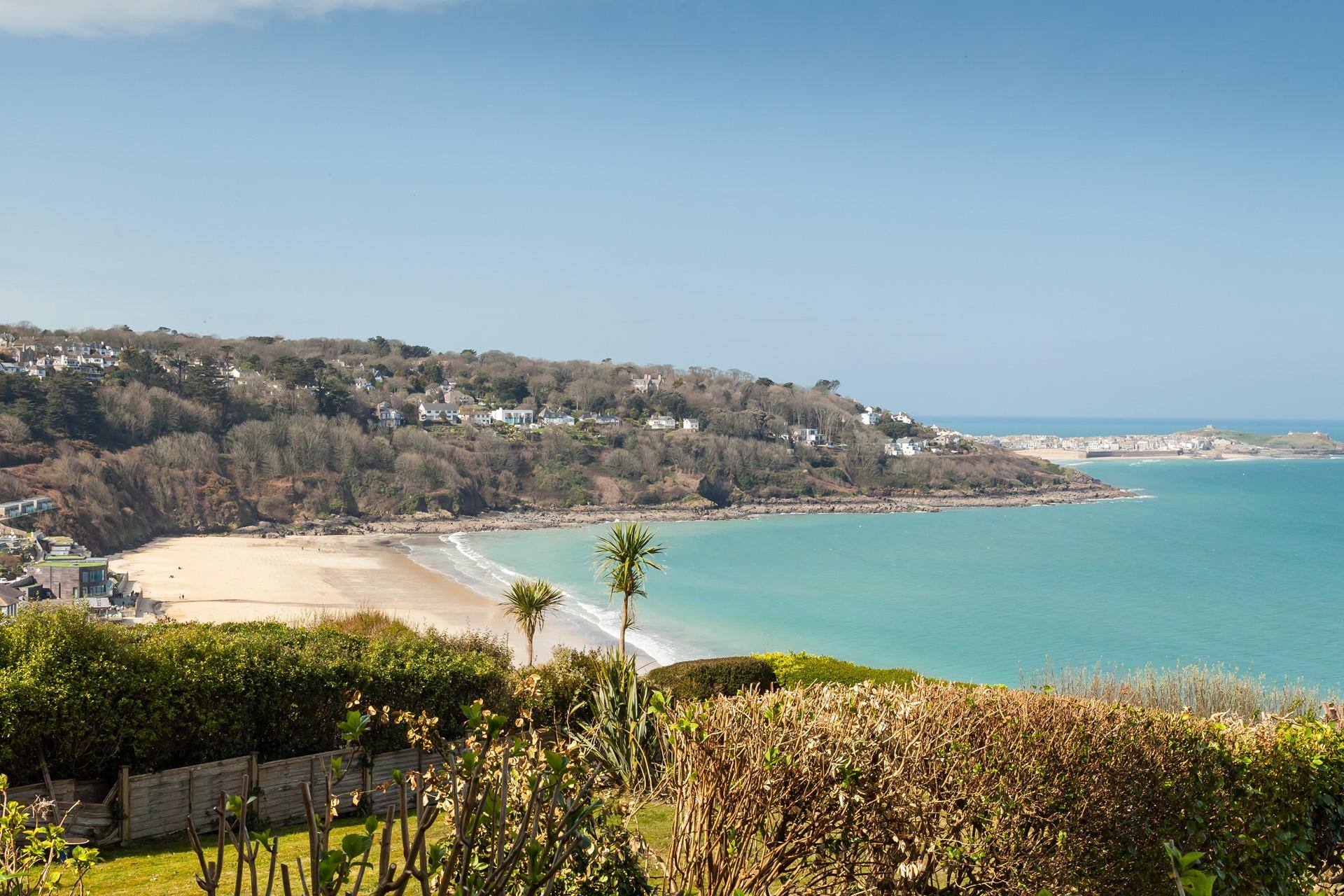 Be the envy of your friends with this stunning view!