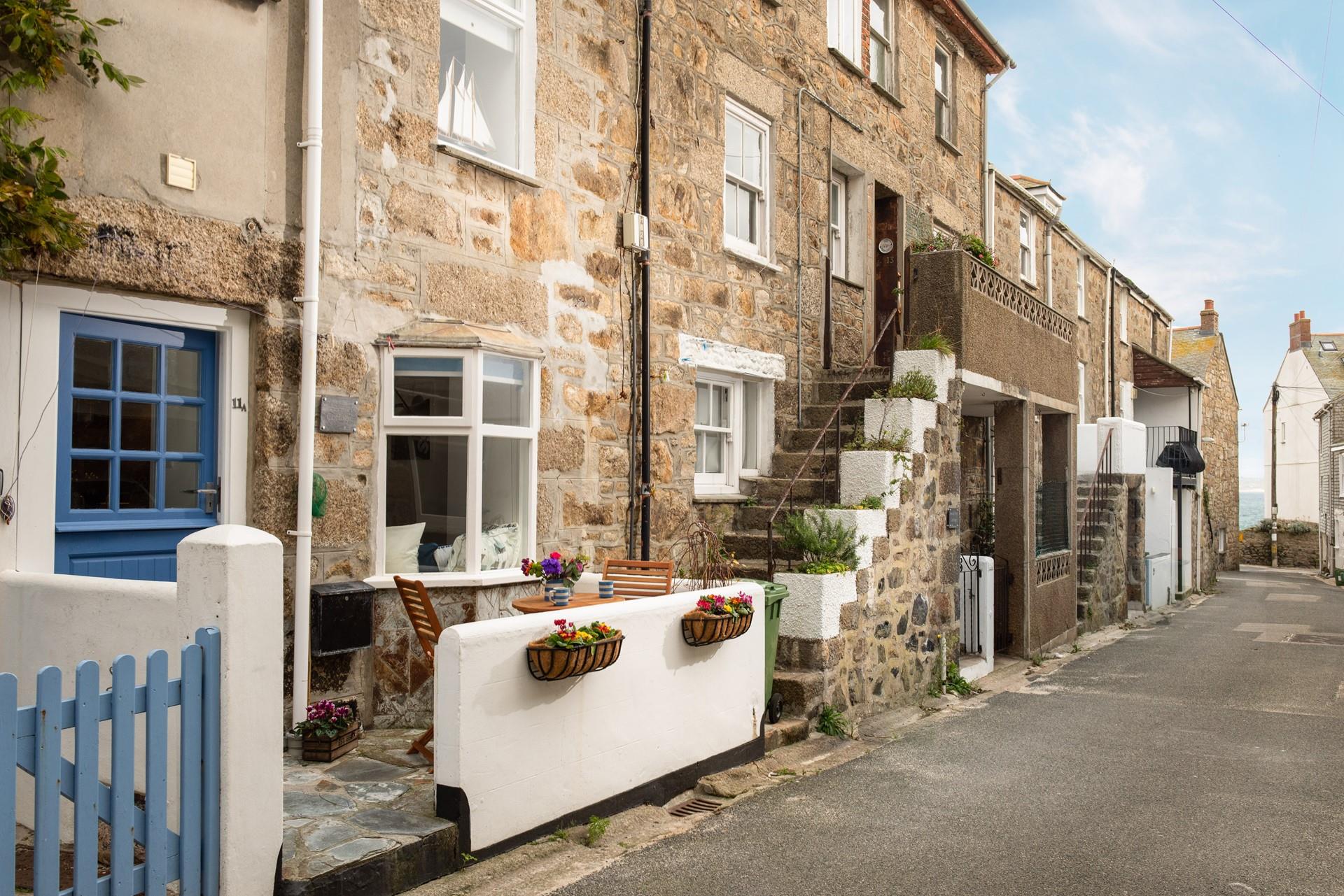 Fishermans Cottage, St Ives, Downalong Aspects Holidays