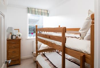 The bunk beds are perfect for children with the armchair providing a place to enjoy bedtime stories!