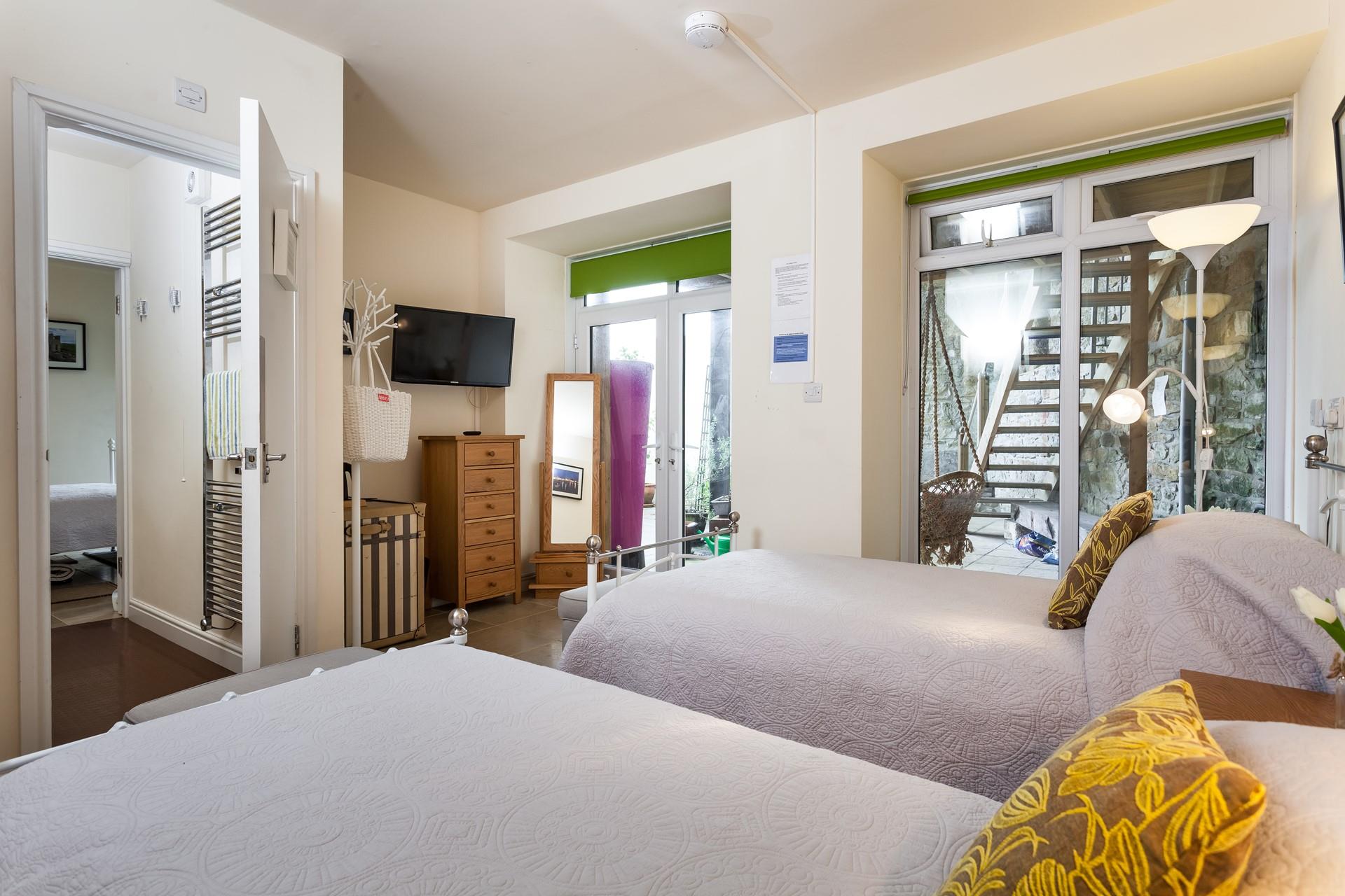 Wake up and wander out onto to veranda to sip your morning coffee.