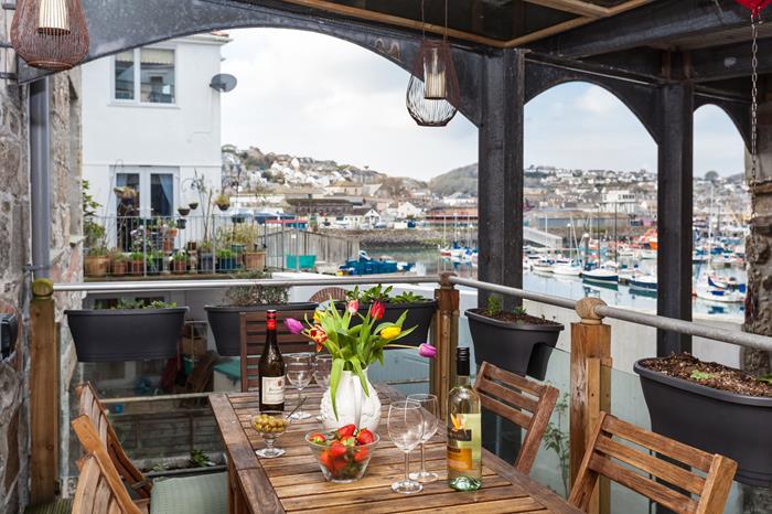 Harbour Pride, Sleeps 6 in Newlyn