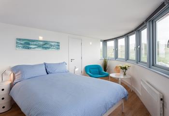 Bedroom 3 has a king size bed. Imagine waking up to the fabulous sea views and panoramic views of the coast!