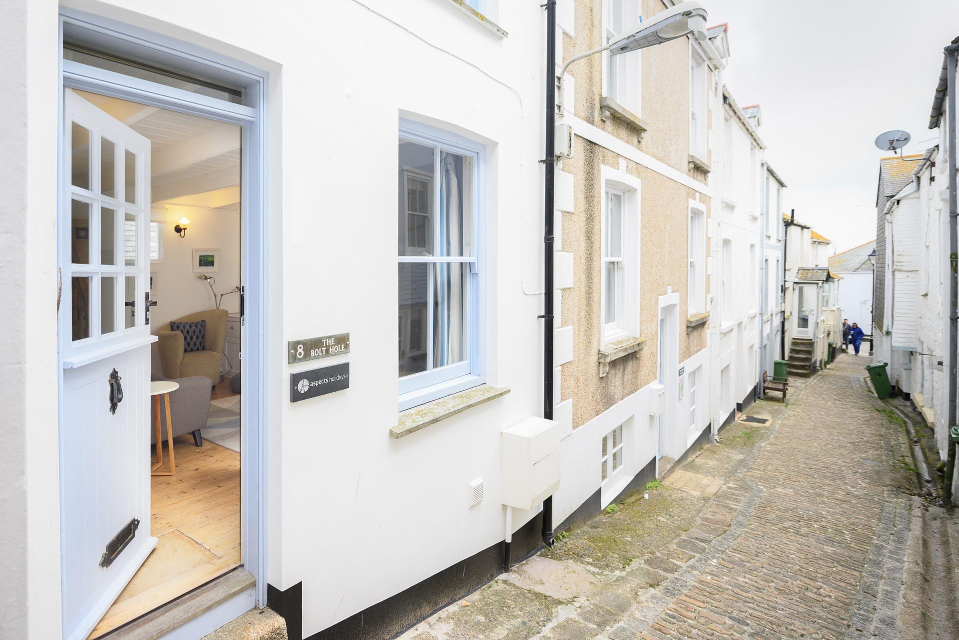 Traditional cobbled streets lead you to the beach and town centre where you'll be making unforgettable holiday memories.