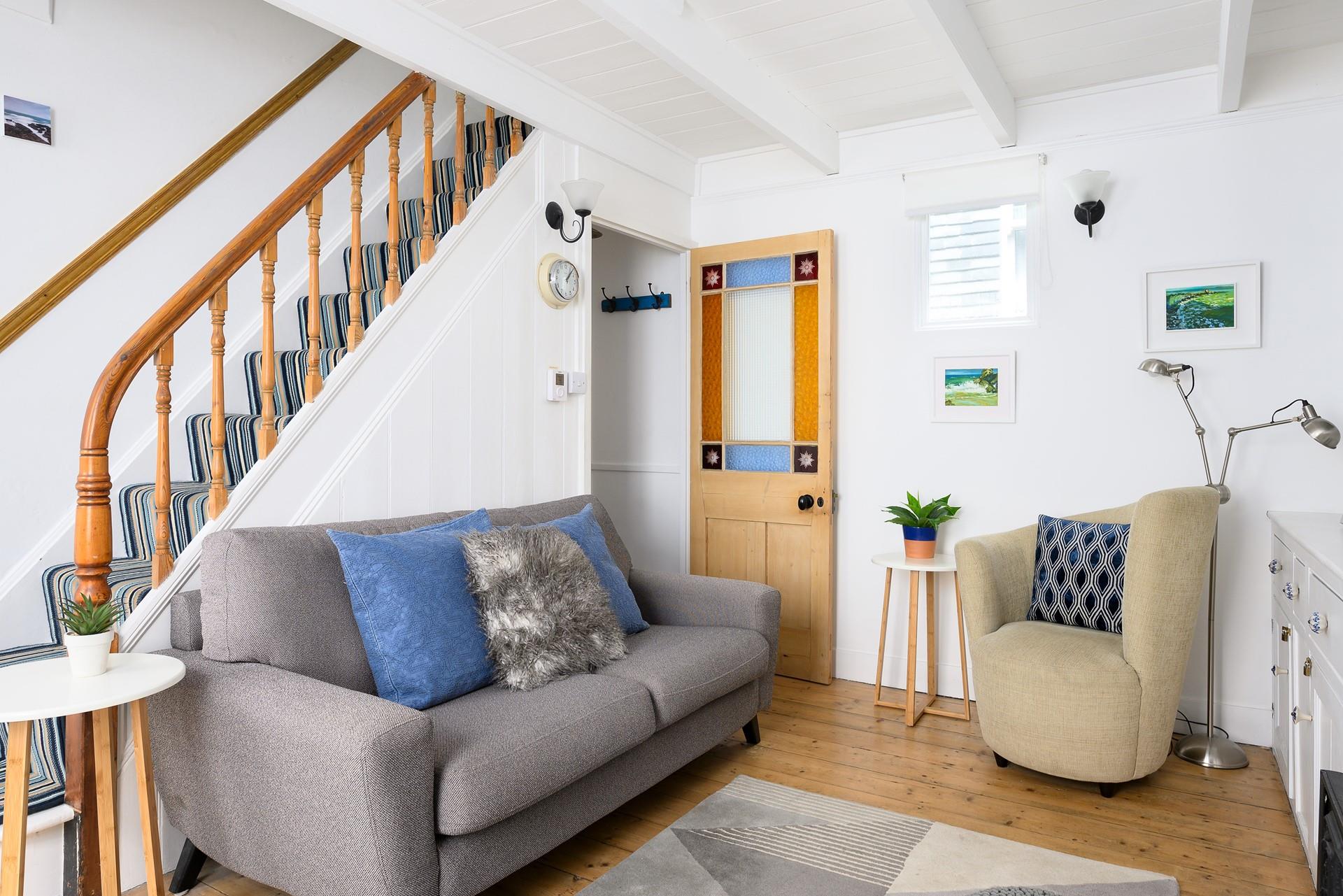 This quaint three-storey cottage offers the perfect couples getaway.