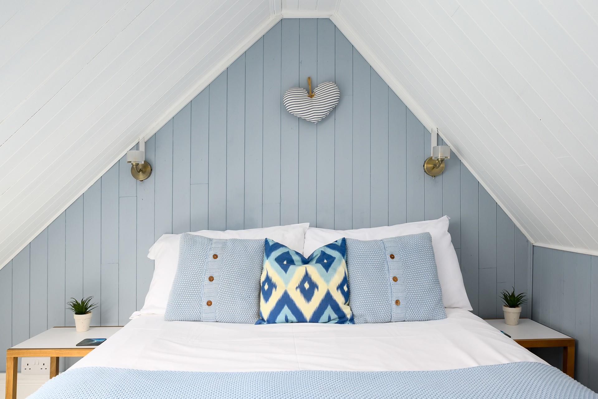 Spend a lazy morning in the cosy attic double bedroom while you plan your day.