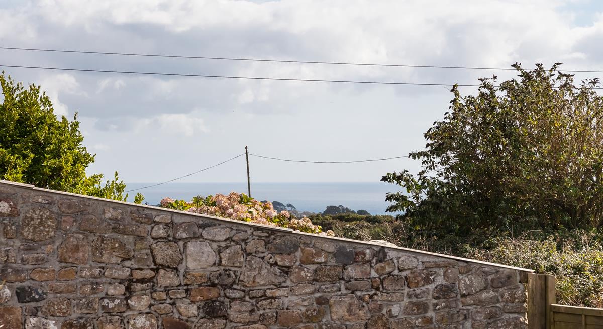 Located between St Ives and Marazion, make the most of the position to explore the area whilst still having a peaceful bolthole to return to.