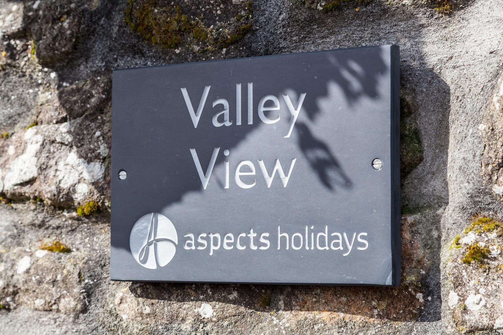 Clear signage helps make it easy to find the property. 