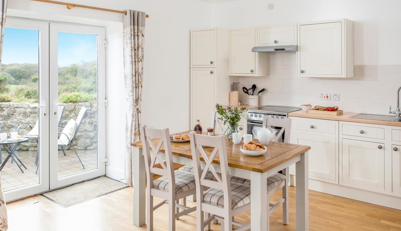 The kitchen is well-equipped for rustling up tasty meals.