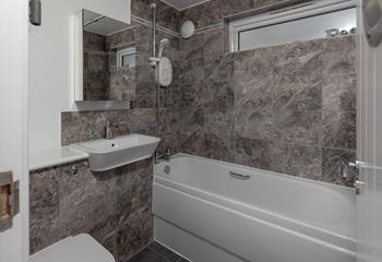 Run a bath, relax and unwind in the bubbles!