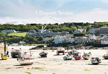 7 Draycott Terrace is located just above Porthminster beach.