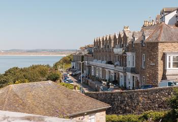 Ideally located just above Porthminster beach, 7 Draycott Terrace is the perfect seaside getaway.