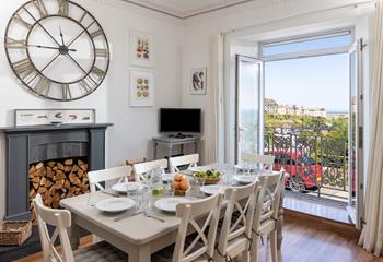 Enjoy sea views from the dining table as you enjoy a feast.