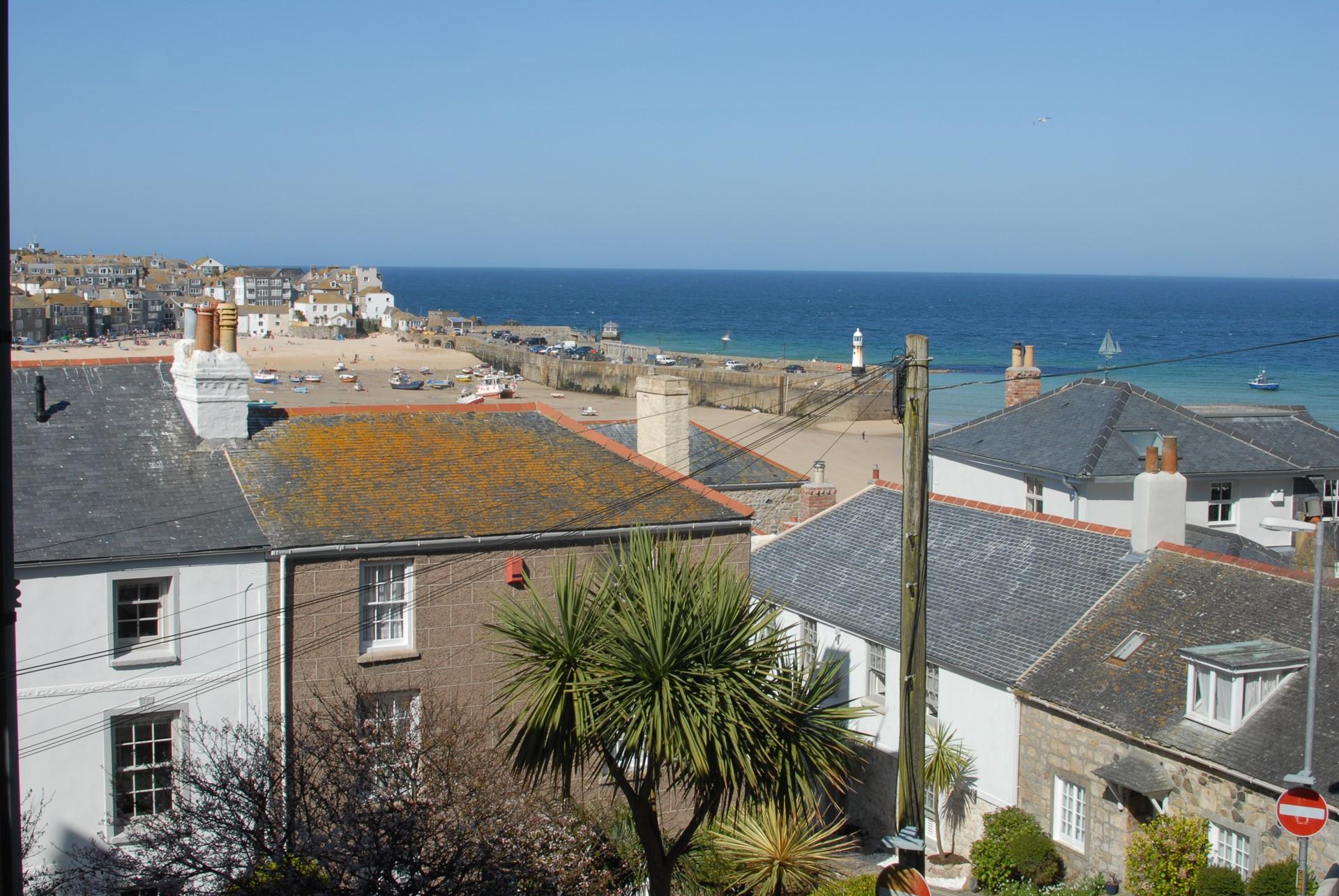 Polmear St Ives Town Aspects Holidays