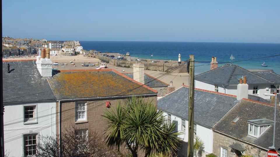 Polmear St Ives Town Aspects Holidays