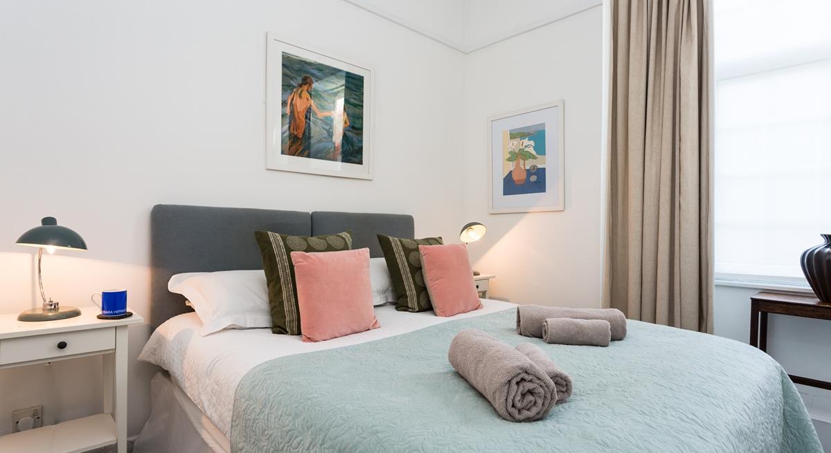 Zip and link beds can be a king or twin for flexible sleeping arrangements.