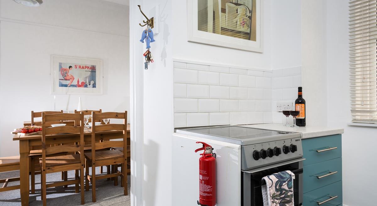 St Ives has many fabulous eateries but if you fancy eating in you'll find the kitchen well-equipped! 