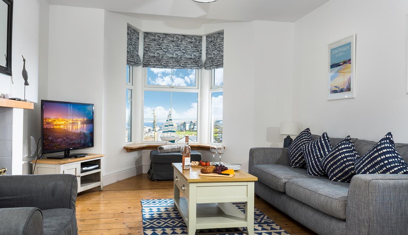 There is ample seating for the whole family to spend quality time together.