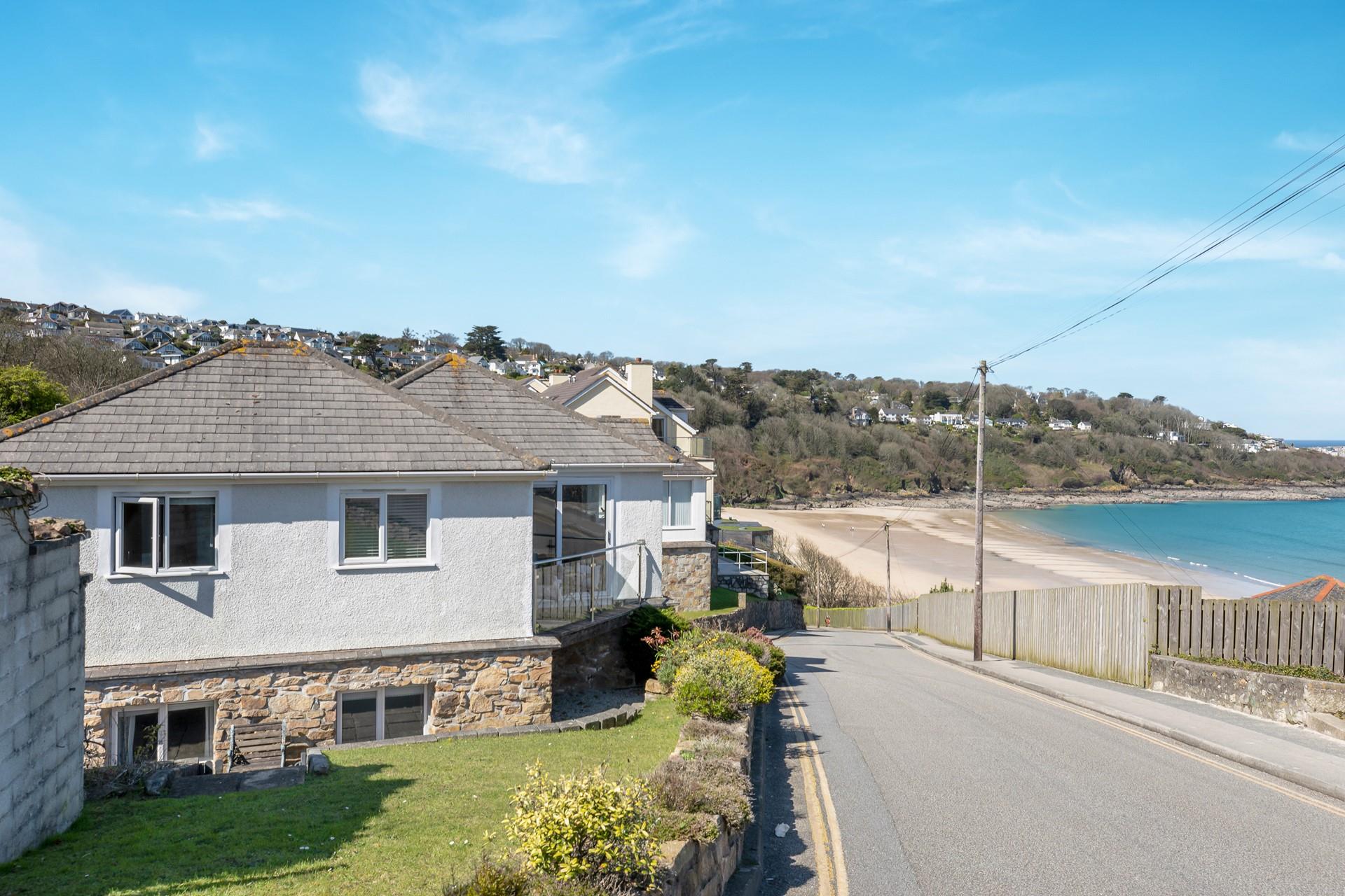 The azure blue seas and pale golden sands of Carbis Bay beach await!