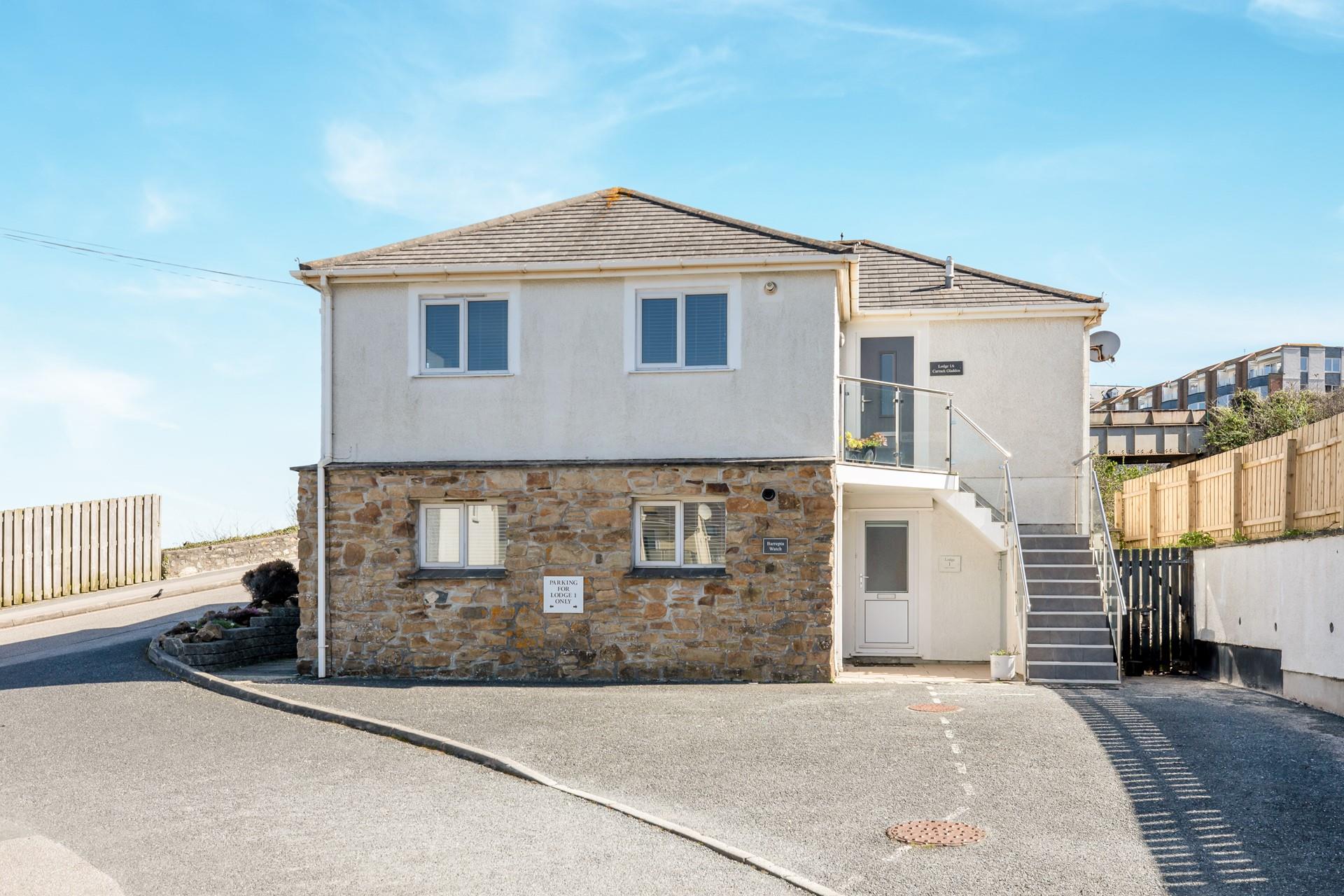 Off road parking is available at Carrack Gladden apartments.