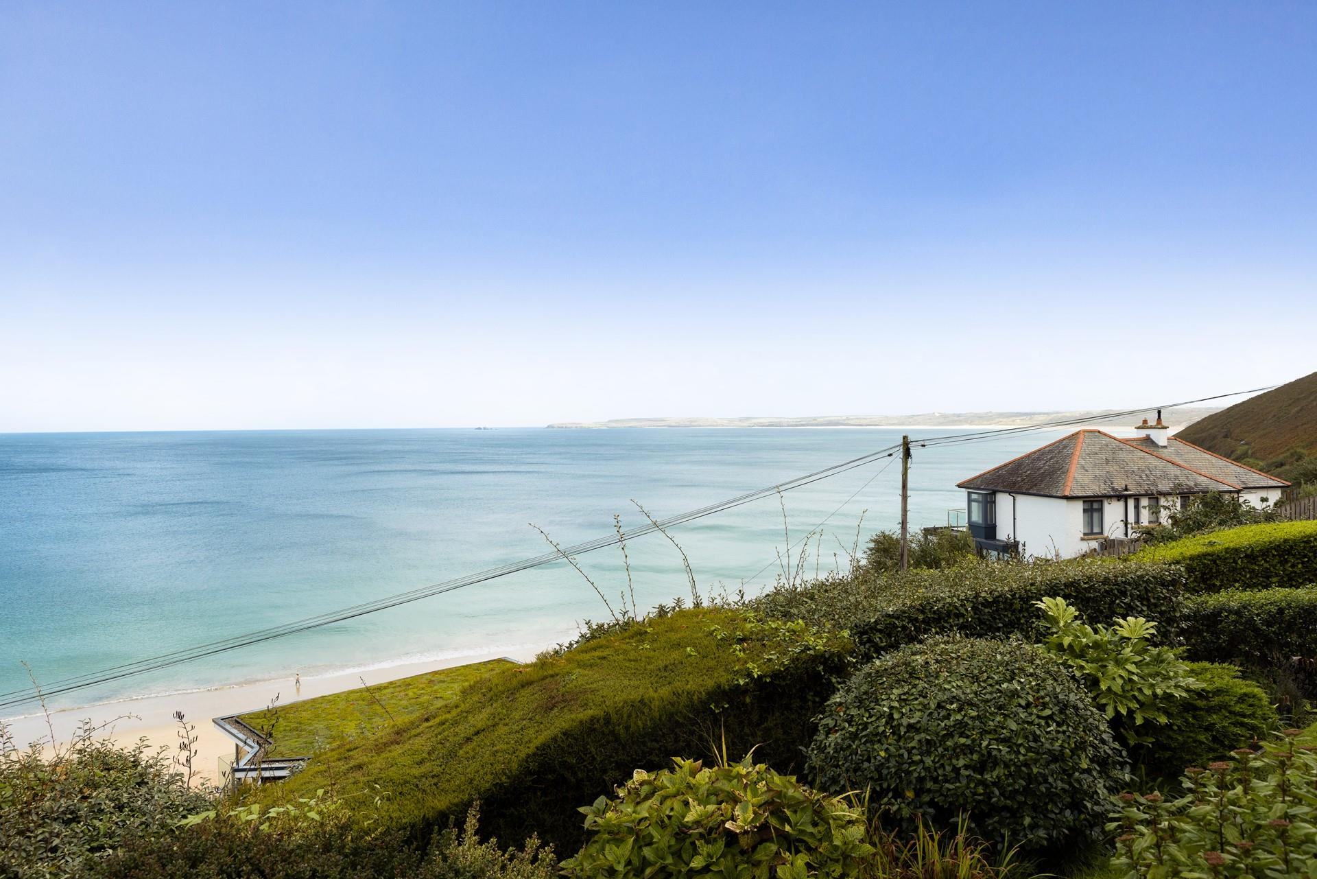 Wake up and watch the ocean with your morning coffee.
