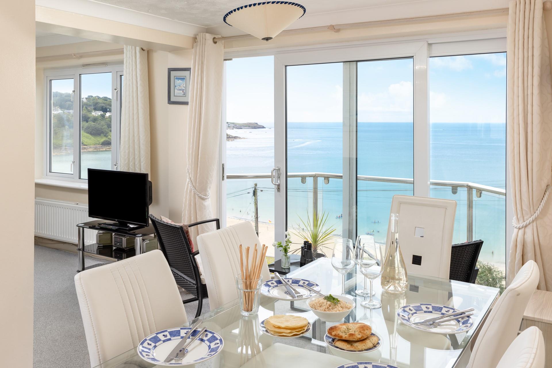 The open plan living area makes the most of the beautiful seascapes of Carbis Bay.