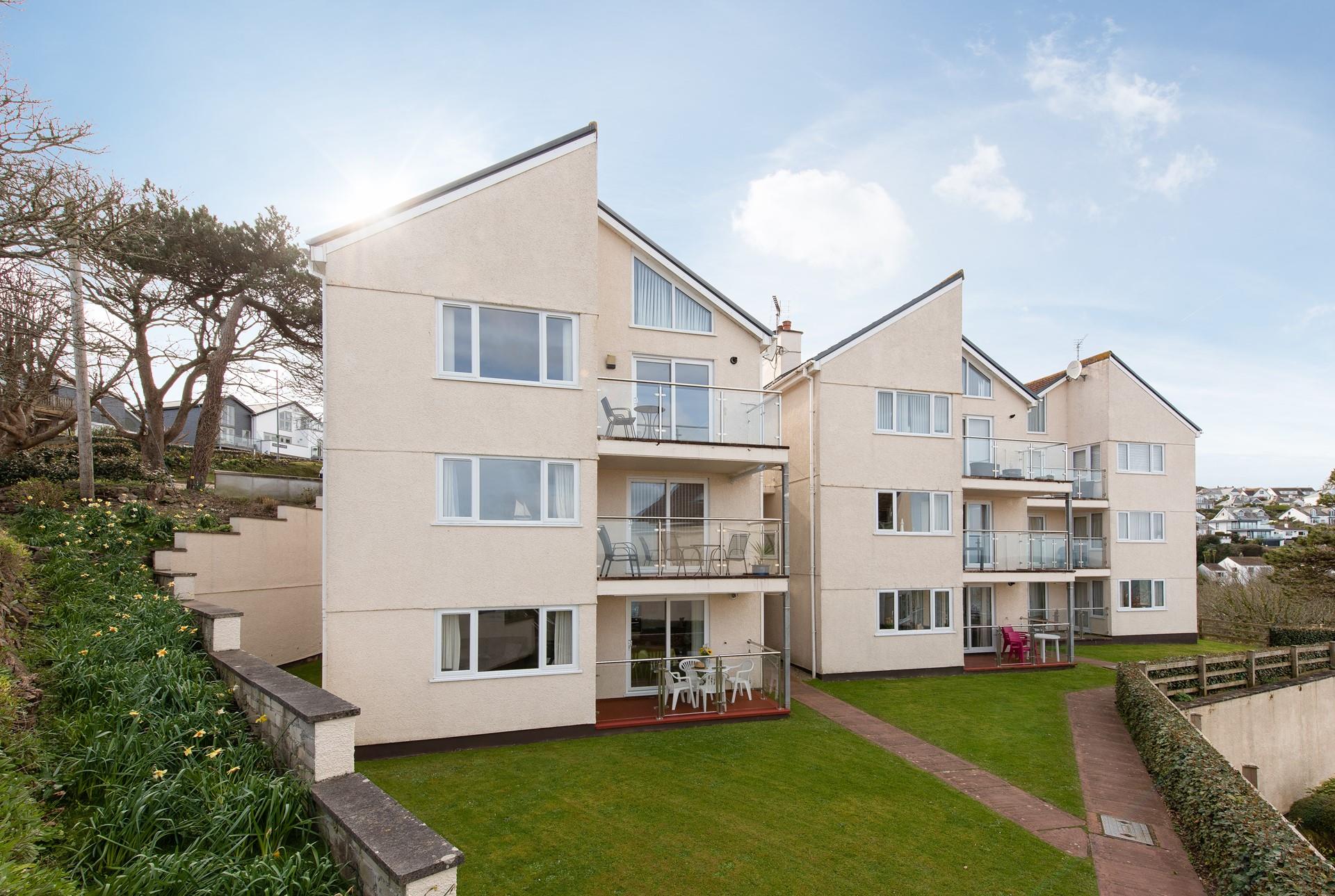 Chy an Mor 7 Riviera Apartments, Carbis Bay Aspects Holidays