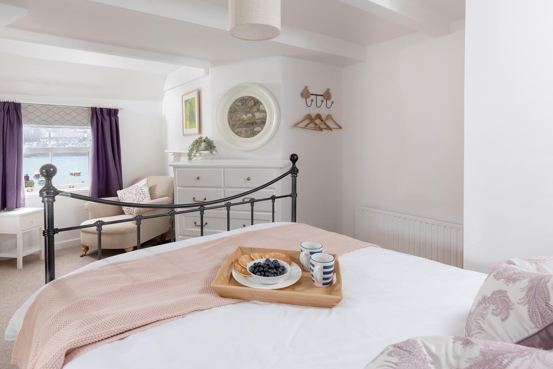 Cosy and comfortable, this bedroom 3 exudes charm.