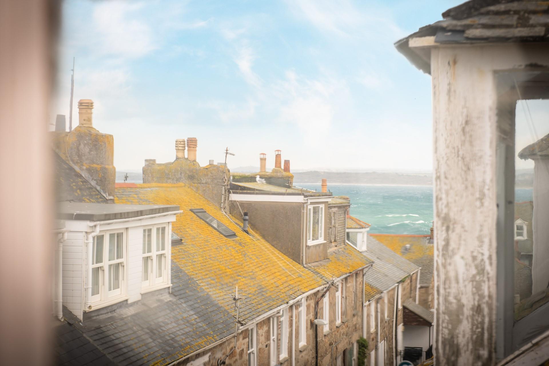 Enjoy gazing out over the iconic St Ives rooftops, to the sea glistening in the distance.