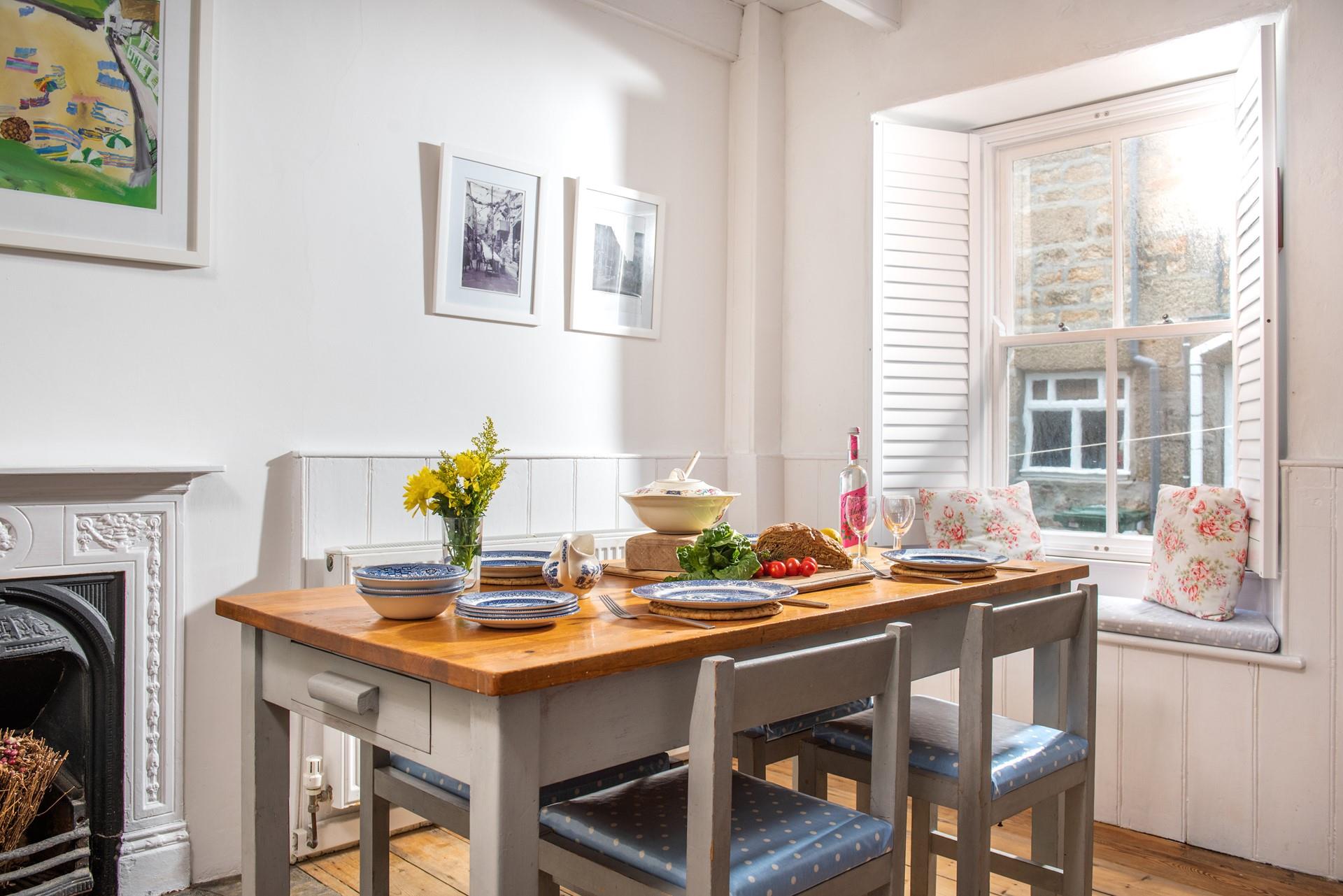 There is ample room for your loved ones to gather together and enjoy delicious meals.