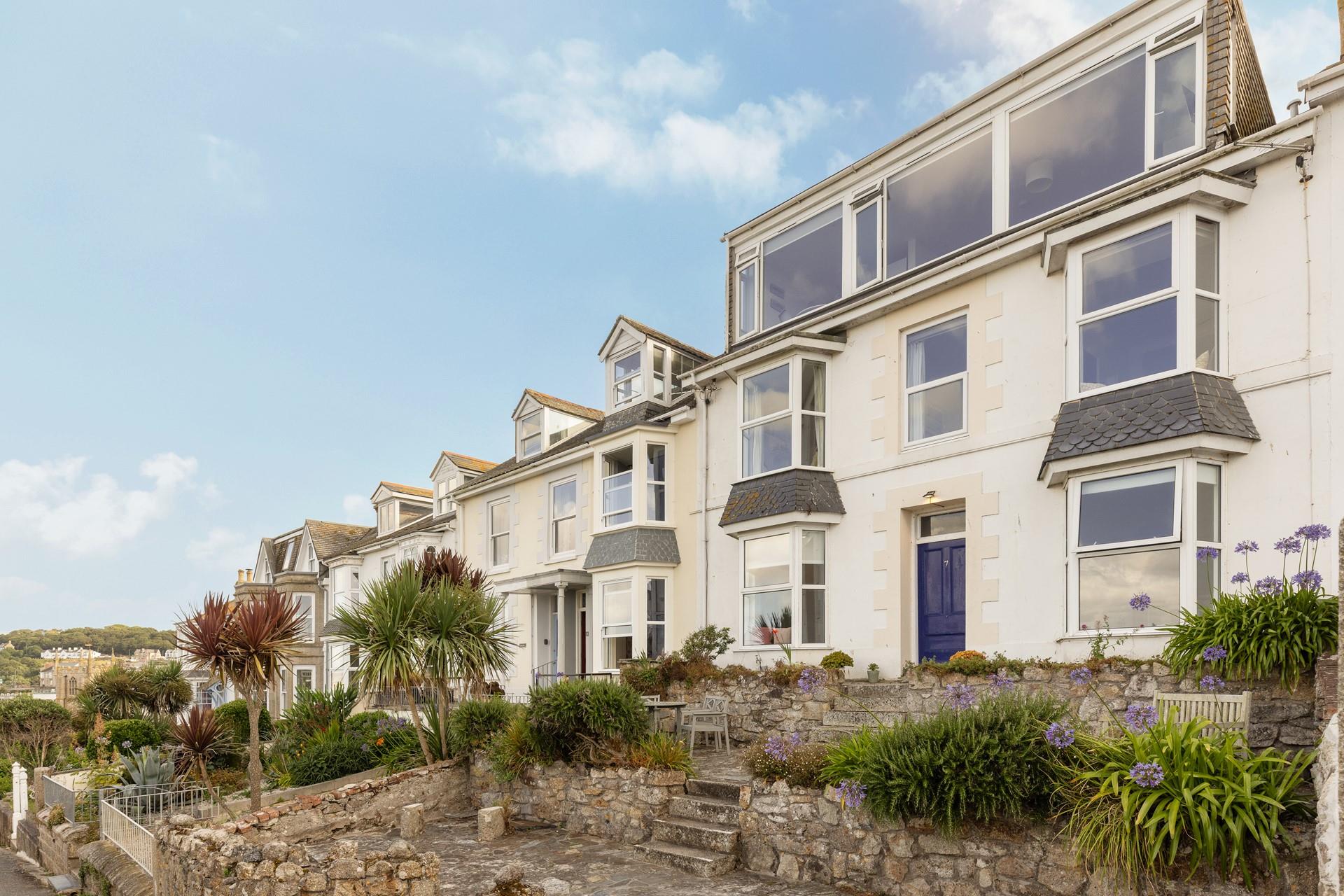 Ideally located, you can be in town in minutes.