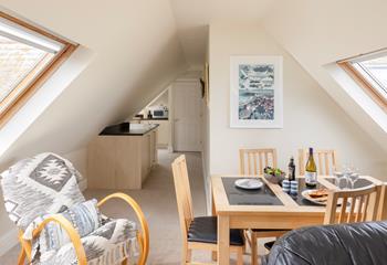 Enjoy holiday meals together around the table