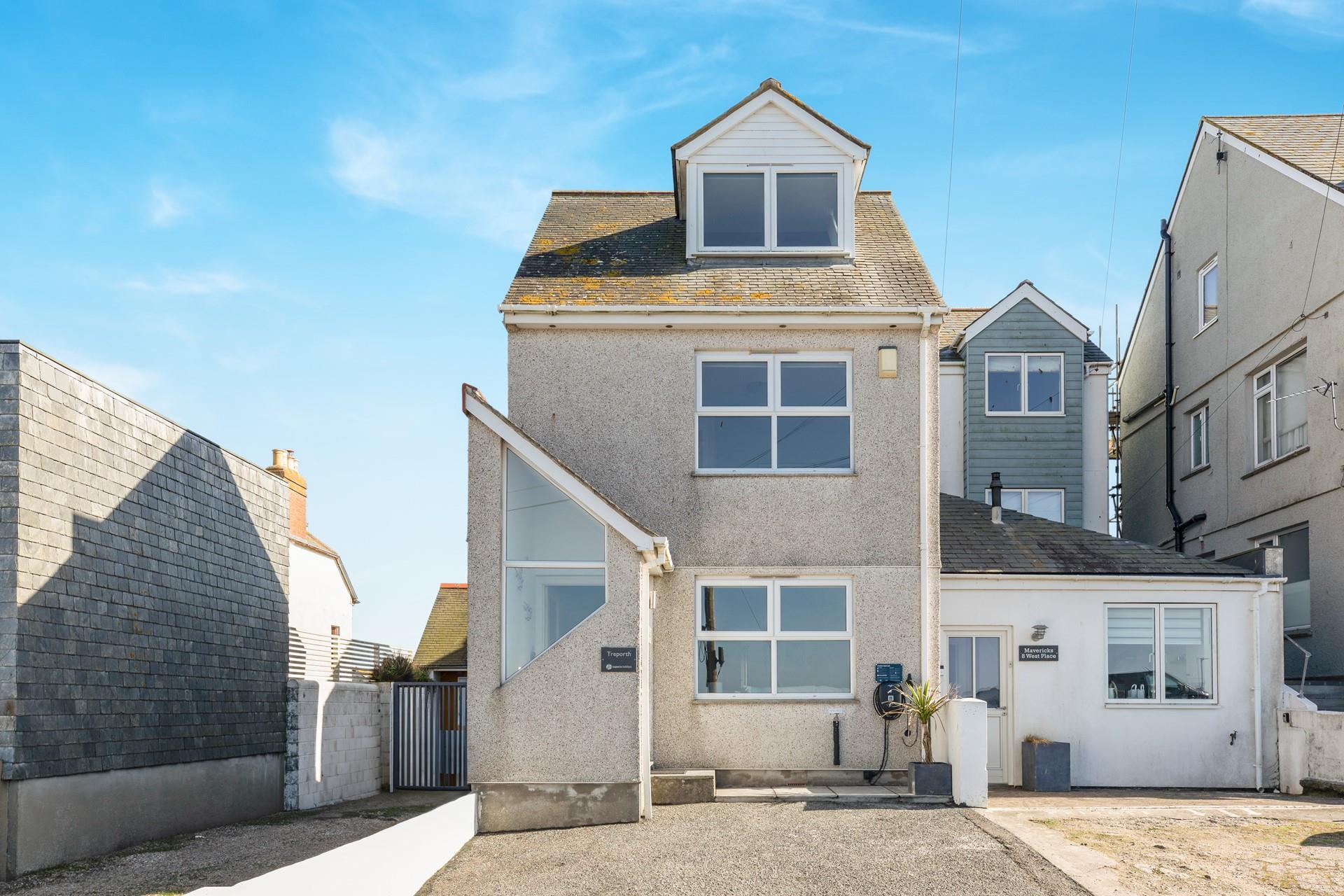 Find yourself a short walk from the bustling harbourside in St Ives.