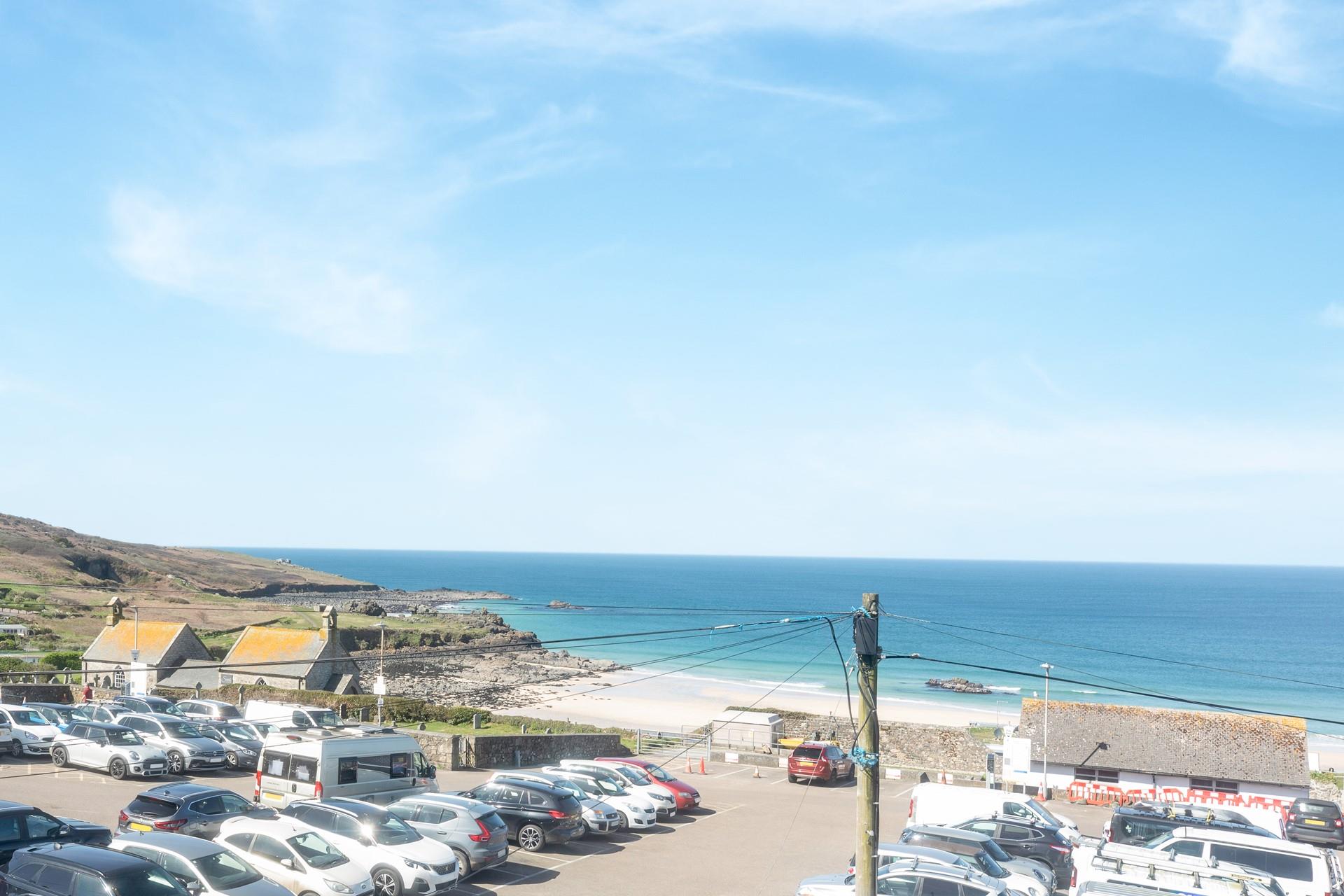 Treporth enjoys far-reaching views across the sand and sea!