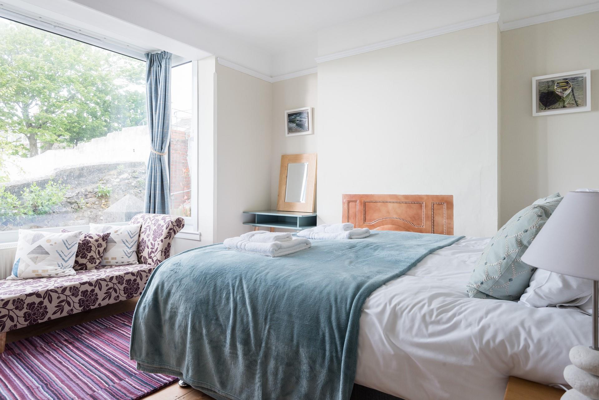 Stuart Cottage, St Ives Town Aspects Holidays