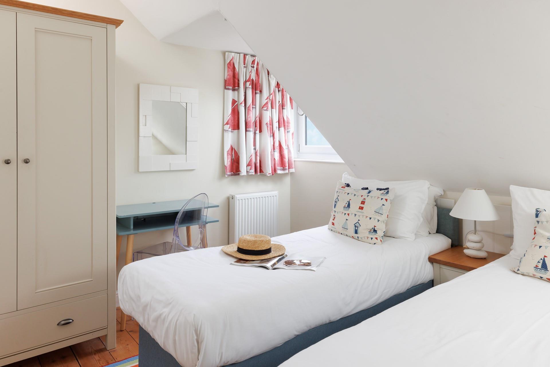 Bedroom 2 also boasts zip and link beds for more flexible sleeping arrangements.