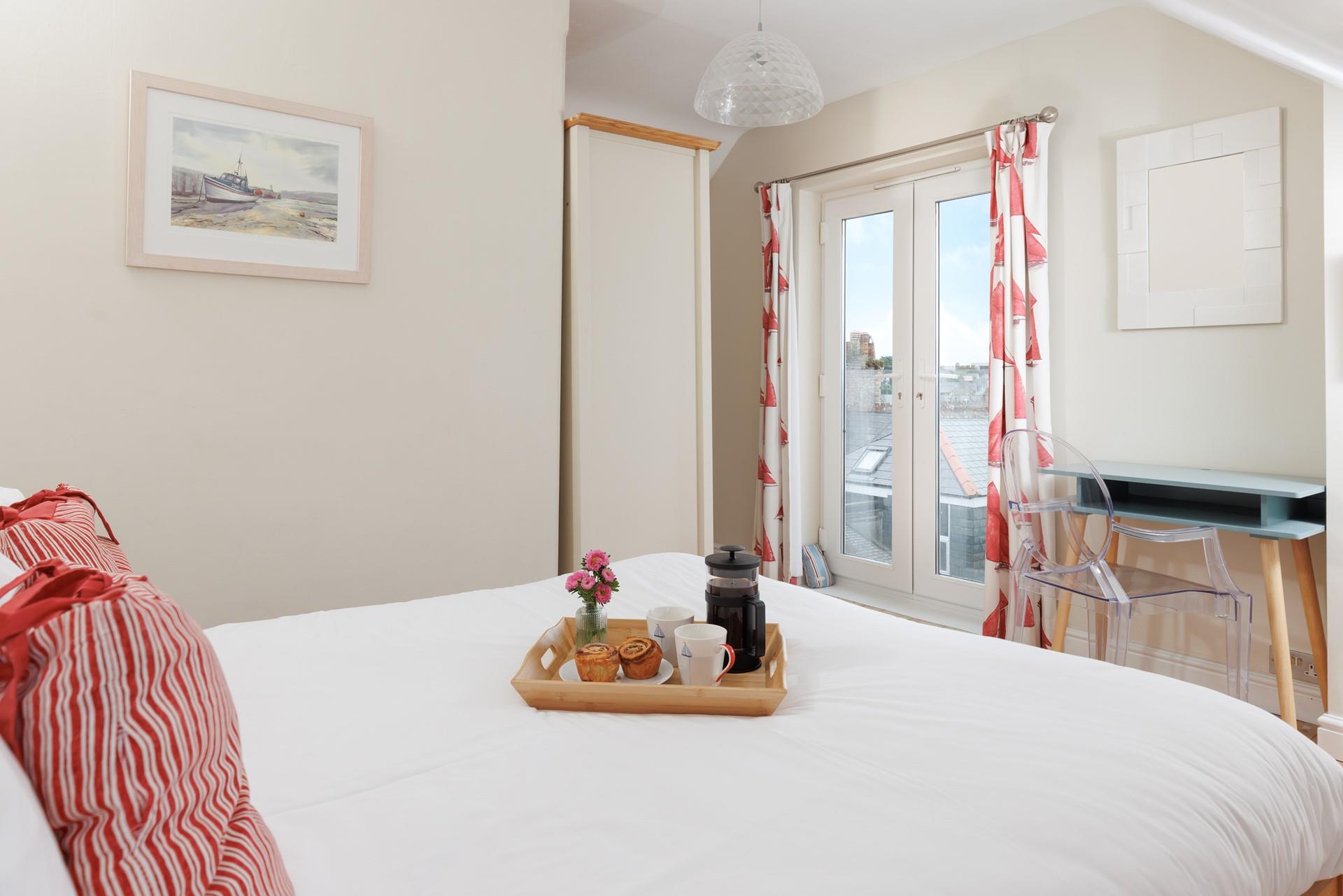 You'll find all you need to get ready with ease.