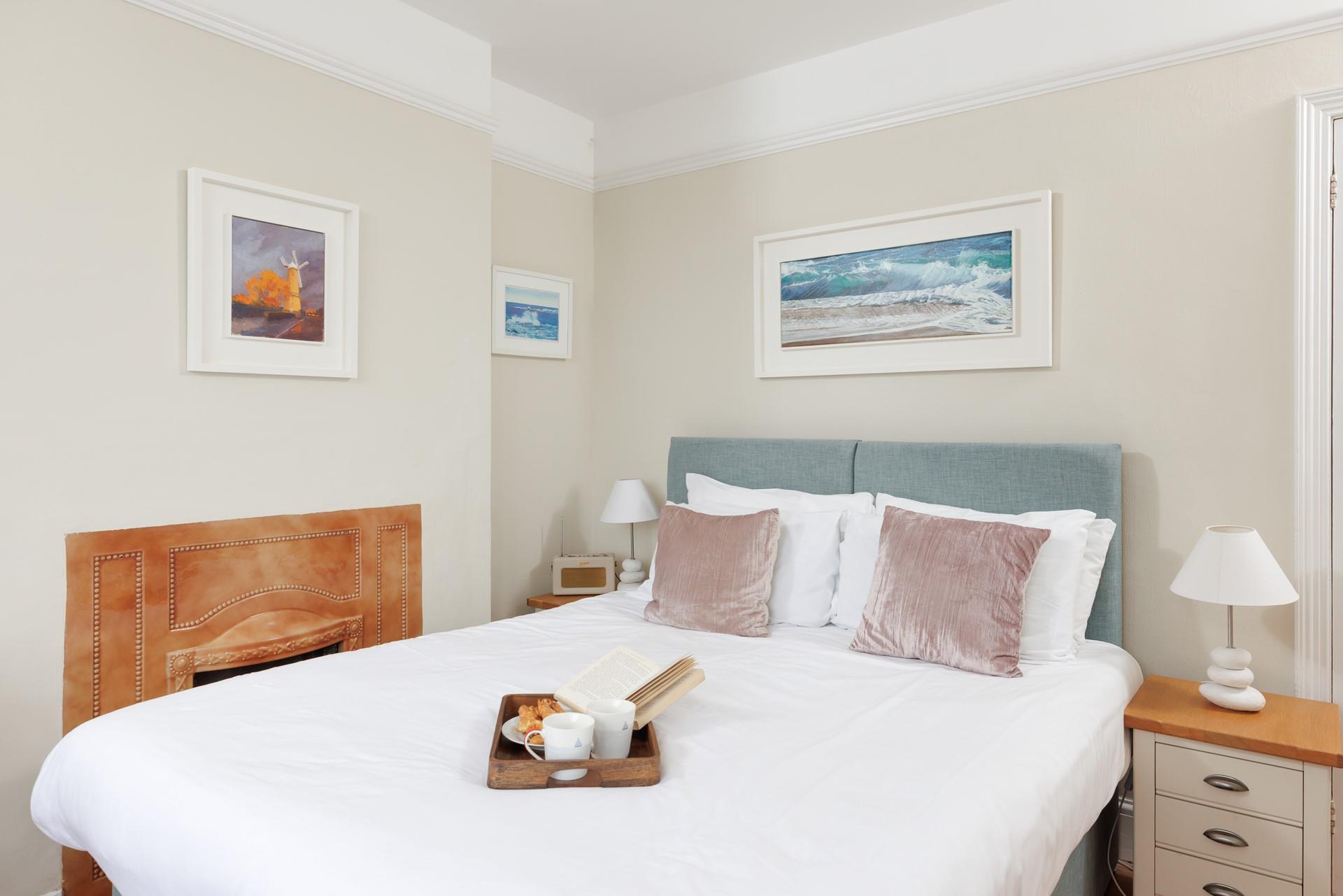 Zip and link beds offer flexible sleeping arrangements.