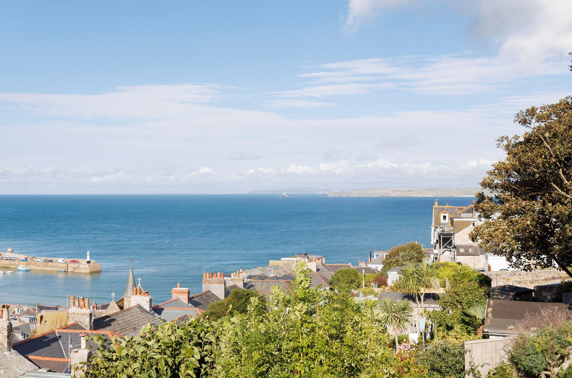 While away the hours watching the ever-changing ocean view.