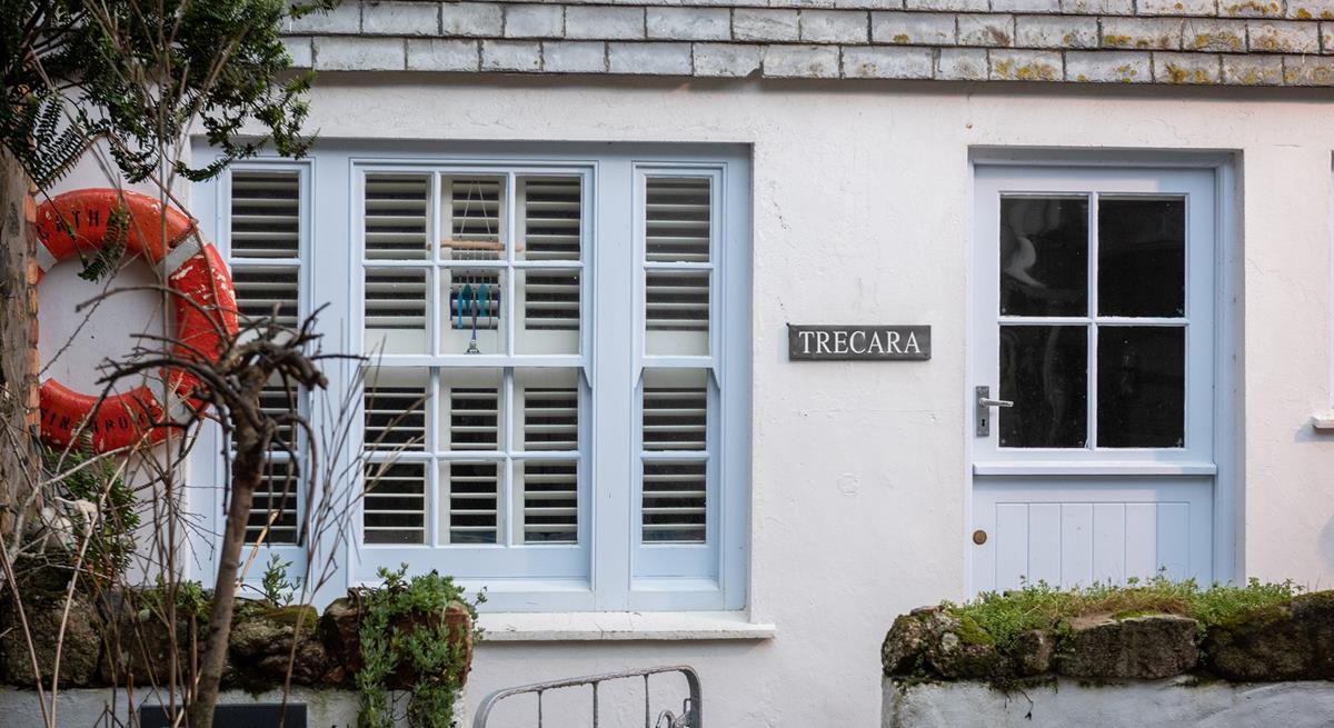 Let the Cornish fresh air in through the cute stable door on a summer's afternoon. 