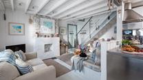 After a day spent sunbathing and dipping in the sea on Porthmeor beach, come back to relax in your cosy living area.