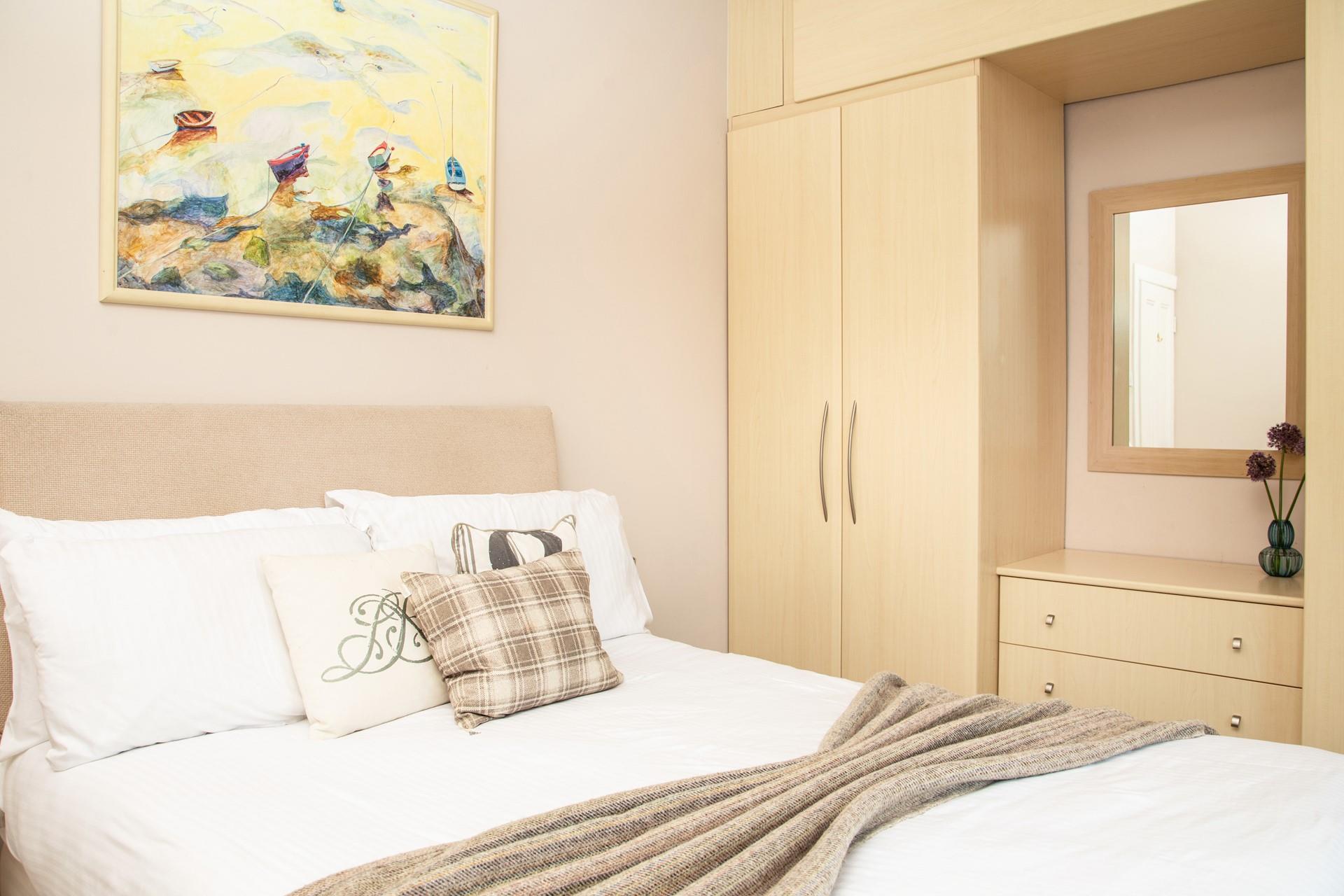 Cuddle up in bed after a fun-filled day exploring St Ives and the surrounding area.